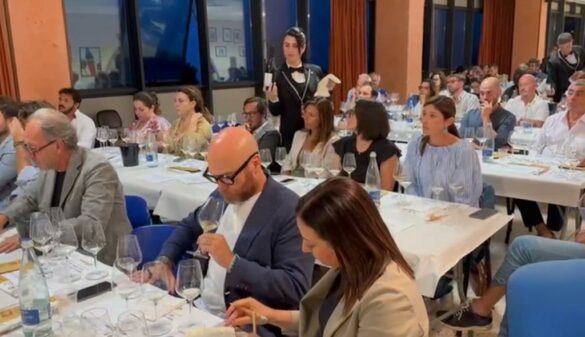 VINI: verso ViniMilo 2024, due masterclass su olio EVO e degustazione comparata di Bianchi Etna DOC e Chablis di Borgogna