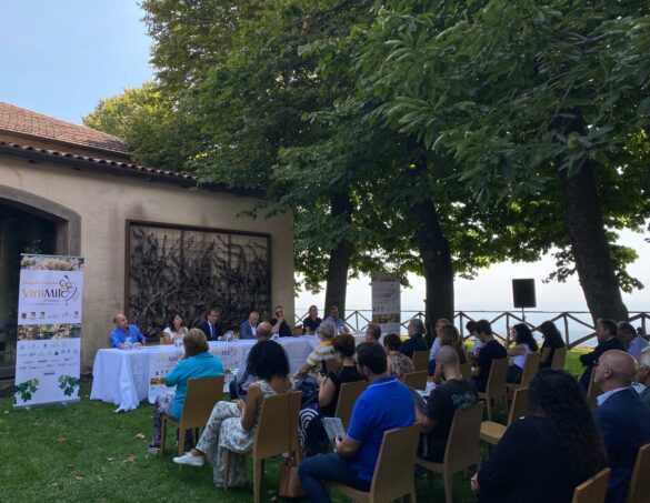 VINI: sull’Etna è in arrivo VINIMILO 2024, evento per wine expert e wine lovers, fra masterclass e festa di piazza